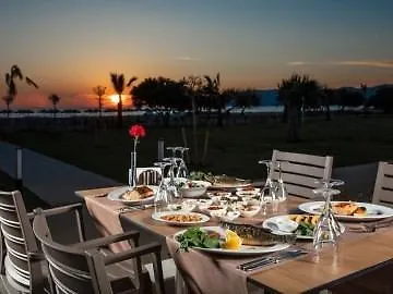 Korumar Ephesus Beach & Spa Resort Kusadası 5*,